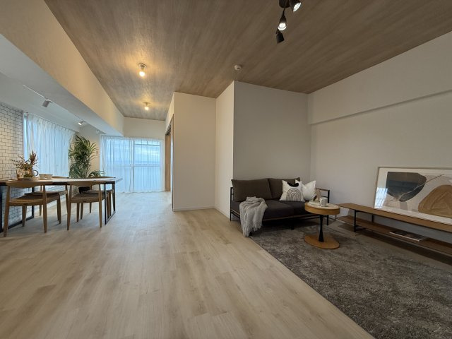 【居間・リビング】 | メイクアップハイツ須磨浦