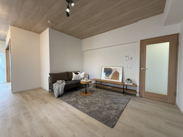 【居間・リビング】 | メイクアップハイツ須磨浦