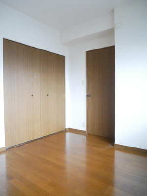 【洋室】 | グランデ姪の浜 | 別号室の写真になります。現況優先。