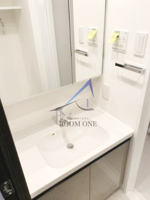 ルネサンスコート秋葉原の洗面所|洗面台です。