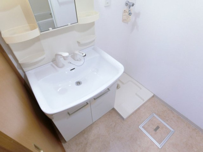 【洗面所】 | HaleLaule‘a