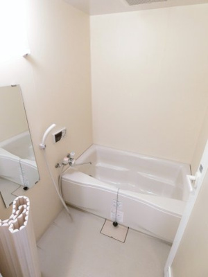 【浴室】 | HaleLaule‘a