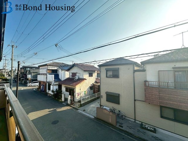 パナホーム施工・山陽「西二見駅」徒歩約10分　西二見　築31年の前面道路含む現地写真