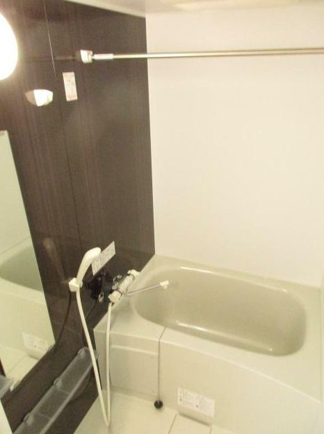 Aube鳩ヶ谷本町の浴室|※別号室の参考写真です。