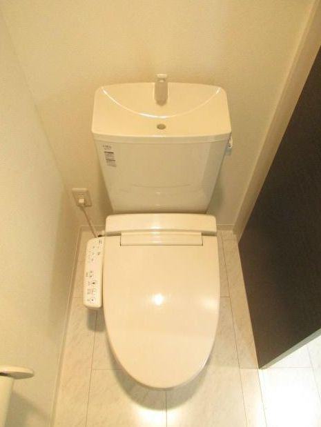 Aube鳩ヶ谷本町のトイレ|※別号室の参考写真です。