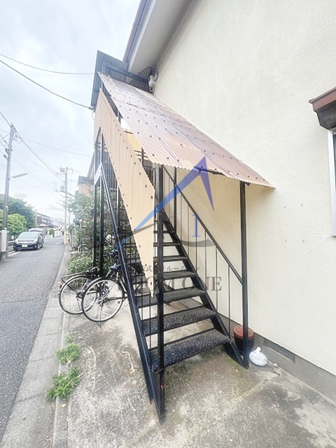 第二大津加荘のエントランス|エントランスです。