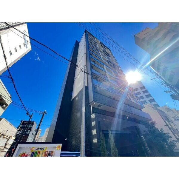 プレサンス新栄アーバンフローの外観