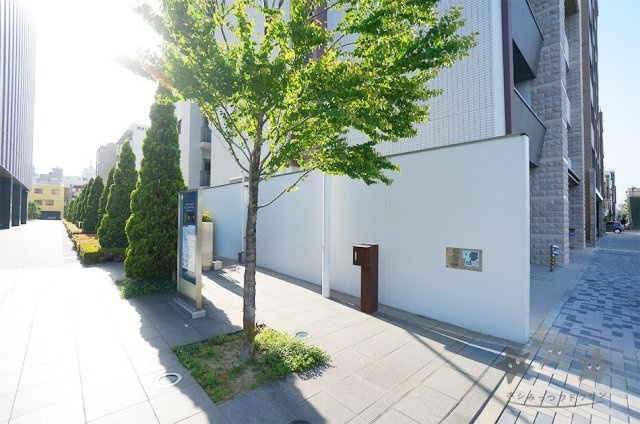 名駅アイサンメゾンのロビー|落ち着いたロビーです