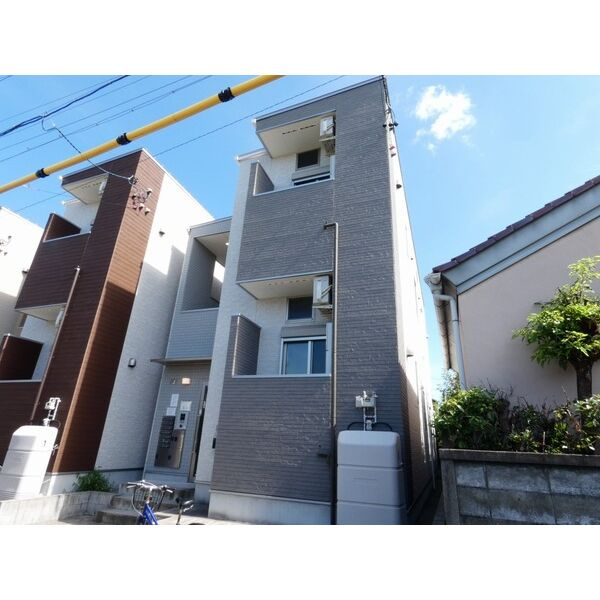 ハーモニーテラス中村中町Ⅱの外観|外観もきれいです