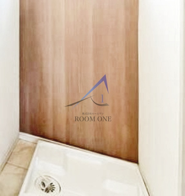 高輪ＳＹマンションの設備|洗濯機置き場です。