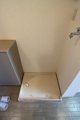 【設備】 | クレストA | 室内洗濯機置き場