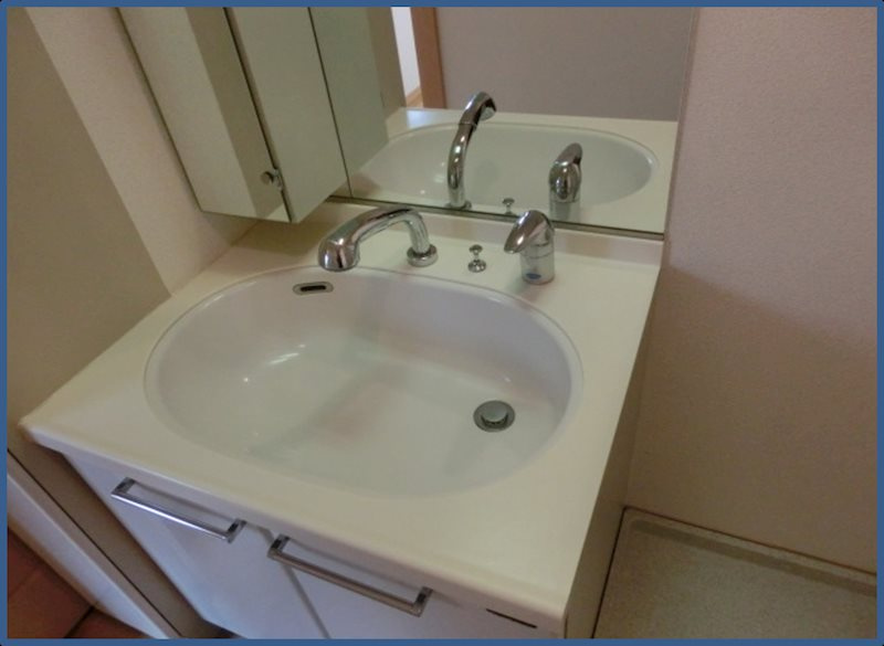 新品家具付きマンション銀座15(KaGood東京)の洗面所