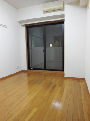 【洋室】 | フローラ荻窪 | 洋室（6.2帖）