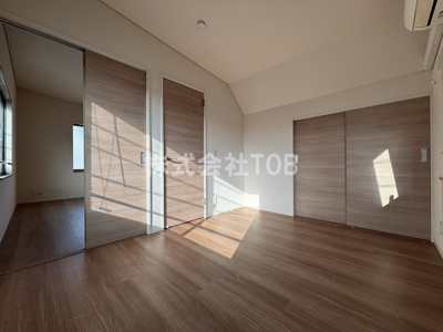 【洋室】 | Studio仙川 | 東側洋室