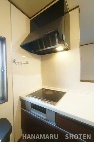 中古　千葉市中央区都町のキッチン|※本画像は入居者様の家具をCGで消した画像であり、現況と異なる可能性がございます。