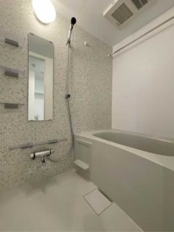 プライマル駒沢大学　敷金０　礼金０　メゾネットの浴室