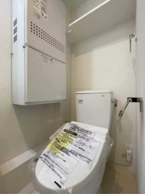 プライマル駒沢大学　敷金０　礼金０　メゾネットのトイレ