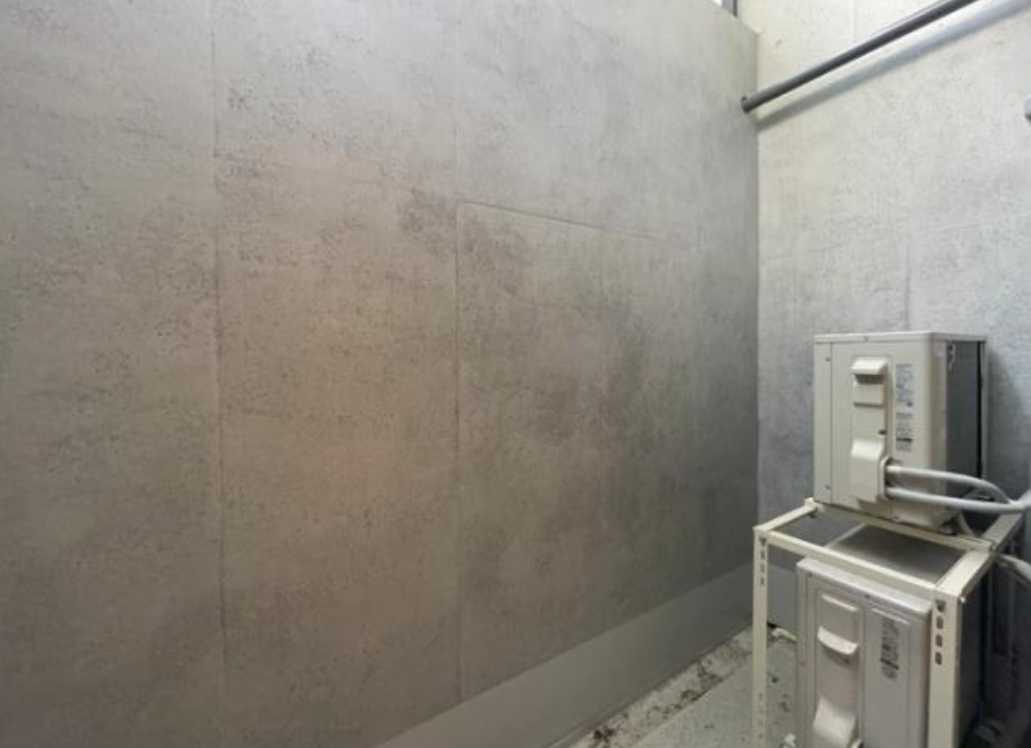 プライマル駒沢大学　敷金０　礼金０　メゾネットのバルコニー