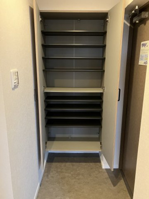 【収納】 | ライオンズマンション発寒中央 | 玄関収納もたっぷり容量♪