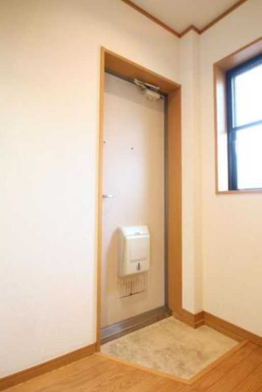 ウィスタリア世田谷　駅近　角部屋　独立洗面台の玄関