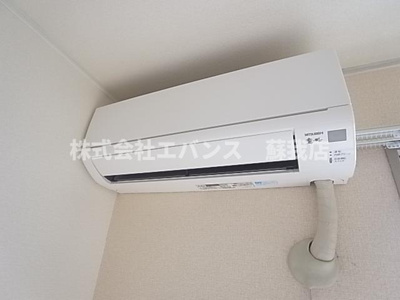  | ジョイ・フィールド