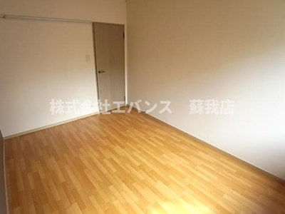  | ジョイ・フィールド