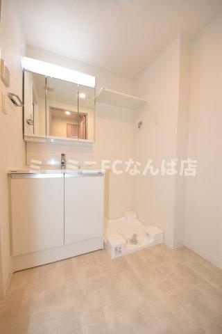 スプランディッド堀江の洗面所