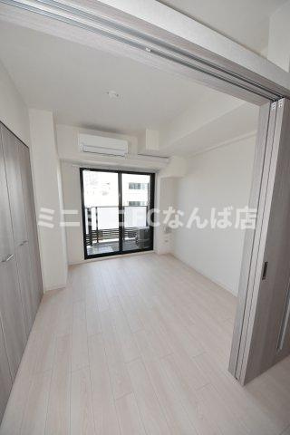 スプランディッド堀江の寝室