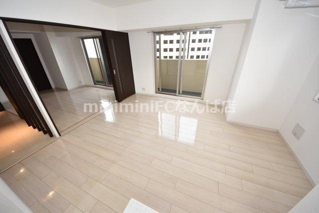 カスタリアタワー肥後橋