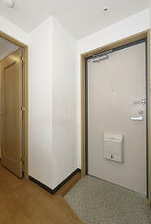 スカイコート銀座東の玄関|きれいな玄関です