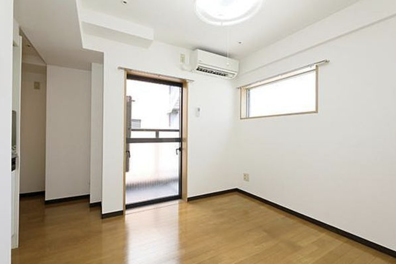 スカイコート銀座東の居間・リビング|こちらの居間で趣味の時間をお楽しみください