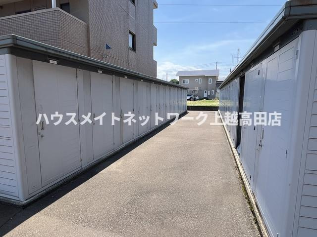 セグメント２７くびき野の設備|外部物置