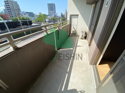 【バルコニー】 | アルティザ博多プレミア | 日当たりの良いバルコニーです！