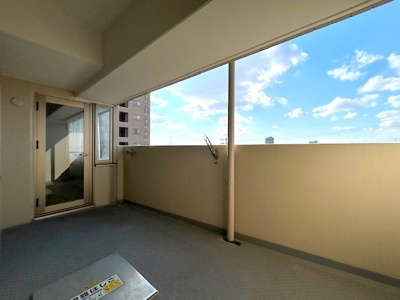 【バルコニー】 | メロディーハイム香里ケ丘ツインベガタワー