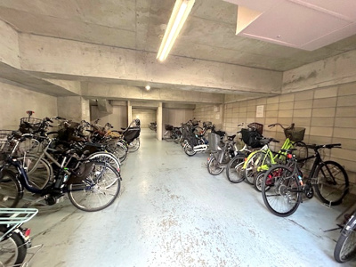 【駐輪場】 | メロディーハイム香里ケ丘ツインベガタワー