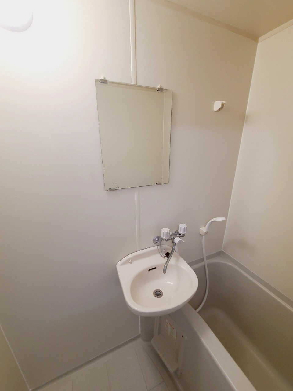 ハイツ北口の洗面所