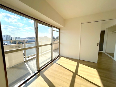 【居間・リビング】 | 香里ケ丘グランドハイツ