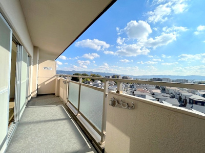 【バルコニー】 | 香里ケ丘グランドハイツ