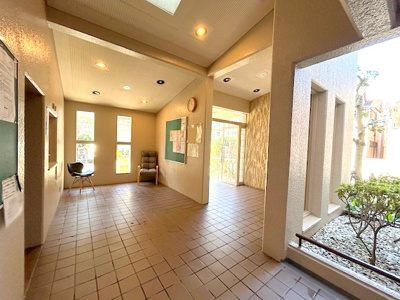 【エントランス】 | 香里ケ丘グランドハイツ