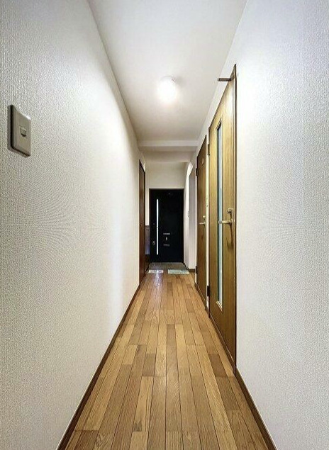 ベルハイム下北沢の玄関