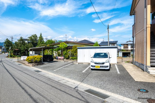 エトワールの駐車場