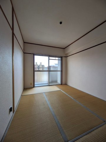 ニューいわきビルの寝室