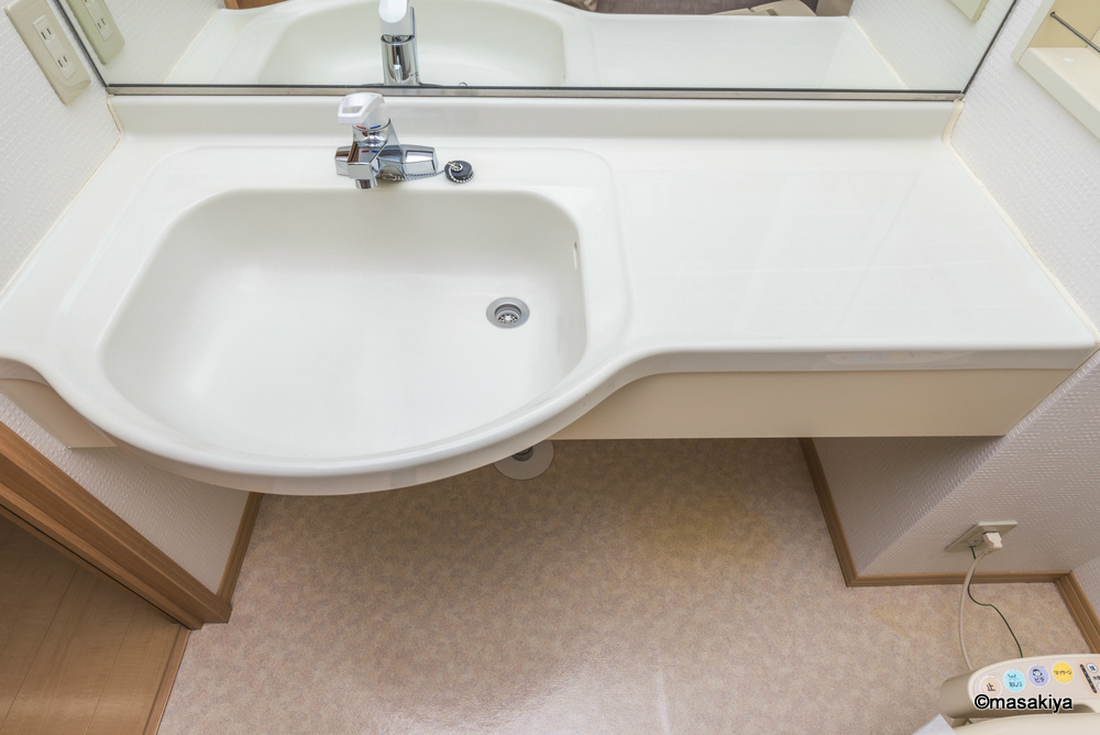 ラ・シャストⅡの洗面所|洗面台