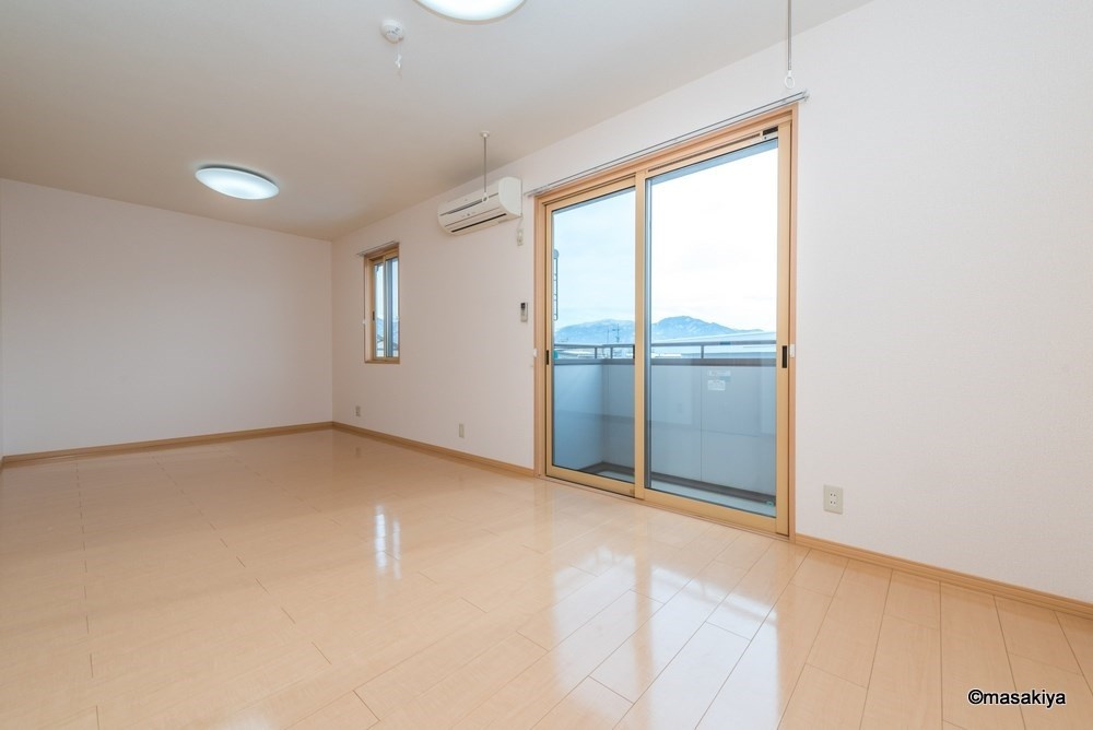 ラ・シャストⅡの居間・リビング|リビング