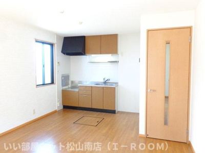 【居間・リビング】 | メルベーユ