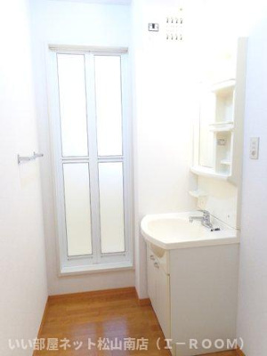 【洗面所】 | メルベーユ