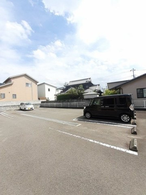 【駐車場】 | カルフール・Ｋ