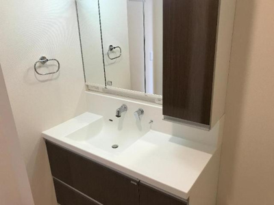 【洗面所】 | ユニヴェール松川 | 洗髪洗面化粧台