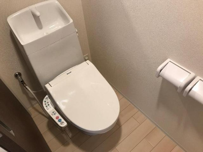 【トイレ】 | ユニヴェール松川 | シャワー付トイレ