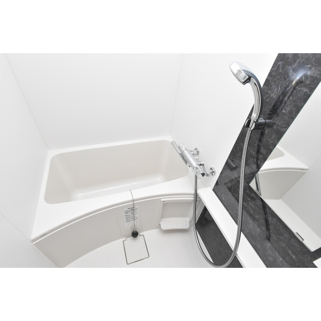 エスリード栄イーストスクエアの浴室